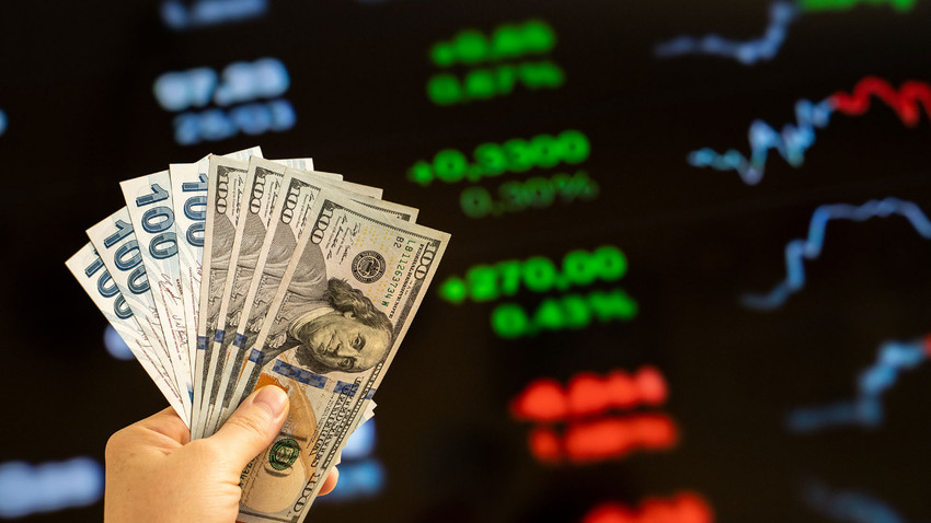 Dolar kurunda yeni rekor, altında gözler Fed'e çevrildi