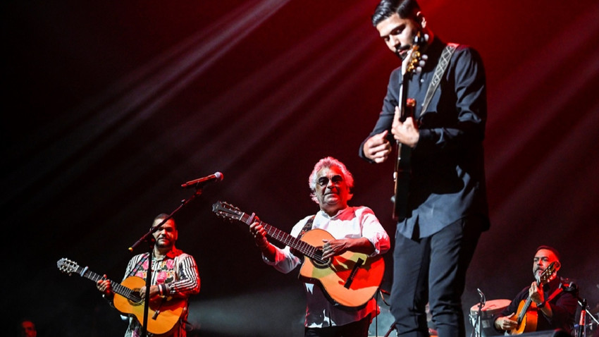 Gipsy Kings İstanbul'da konser verdi