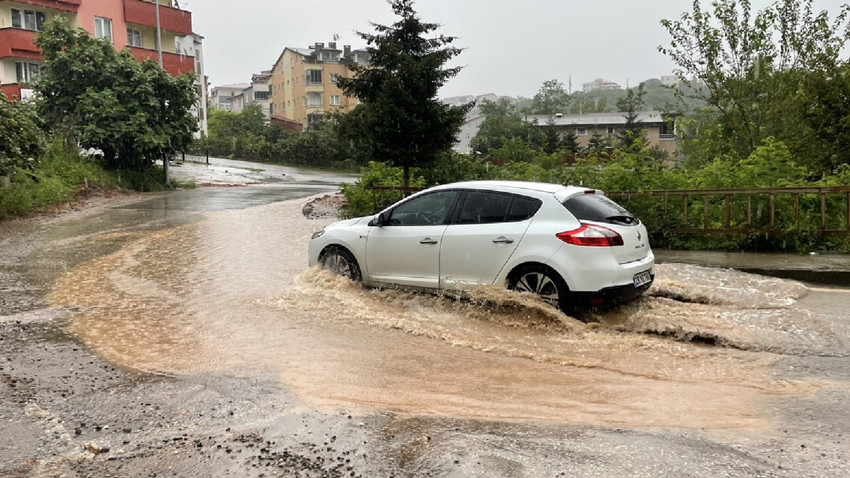Karadeniz bölgesini vuran yağışlara ilişkin Bakan Özhaseki'den açıklama