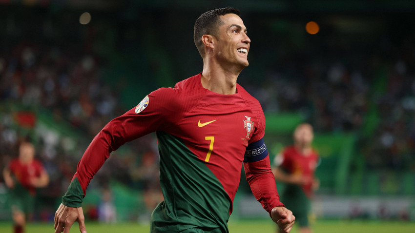 Cristiano Ronaldo'dan yeni yatırım: Chrono24 hissedarı oldu