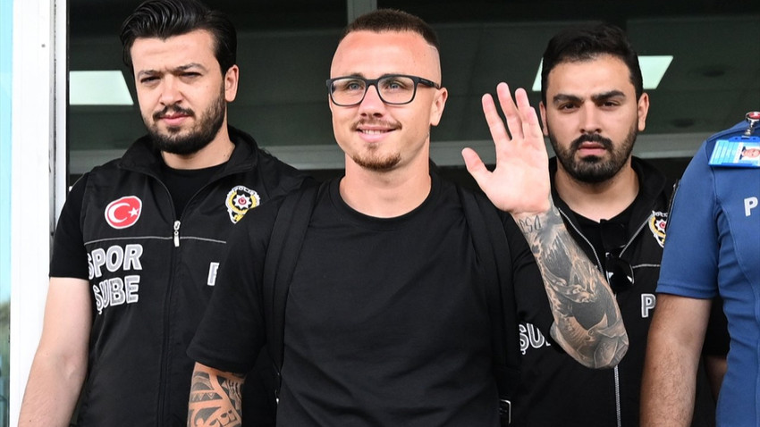 Galatasaray Angelino'yu açıkladı