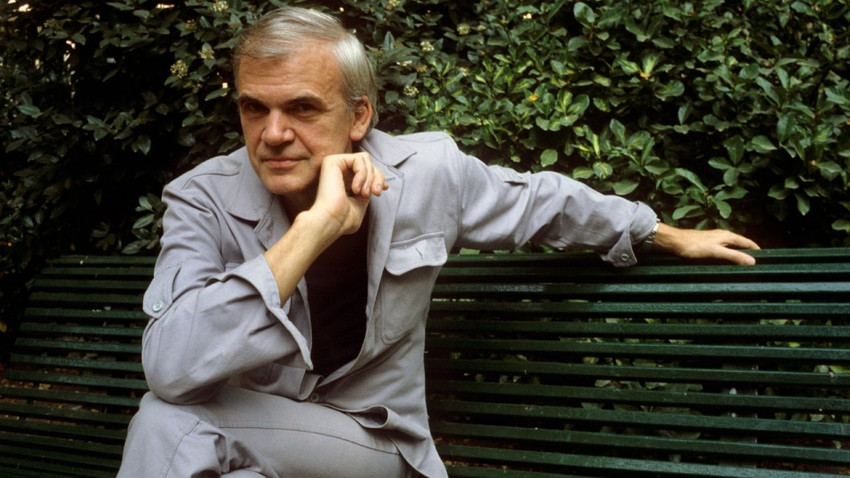 Ünlü yazar Milan Kundera hayatını kaybetti