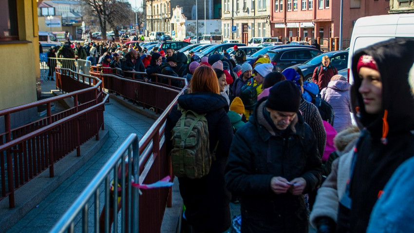 Kanada'dan 166 bini aşkın Ukraynalıya kalıcı oturum izni