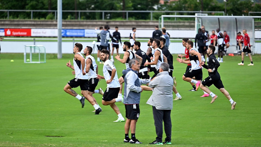 Beşiktaş'ta kombineler tükendi