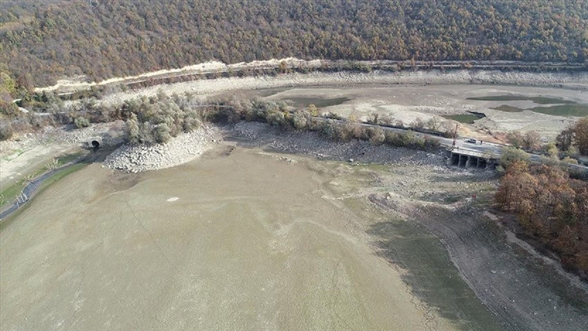 İstanbul'un barajlarındaki su seviyesi yüzde 25'in altına düştü