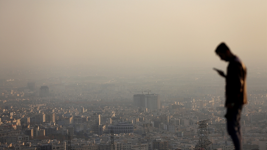 İran’ın Bostan kentinde termometreler 51,4 dereceyi gösterdi
