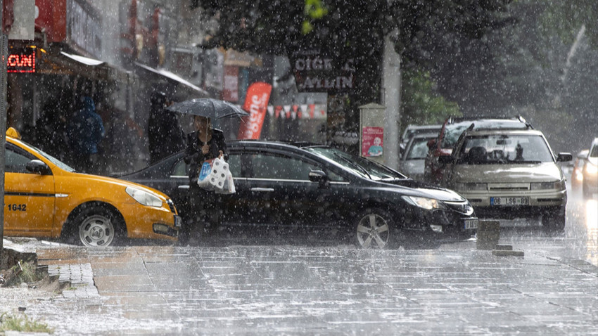 İstanbul ve Ankara'da sağanak yağış bekleniyor