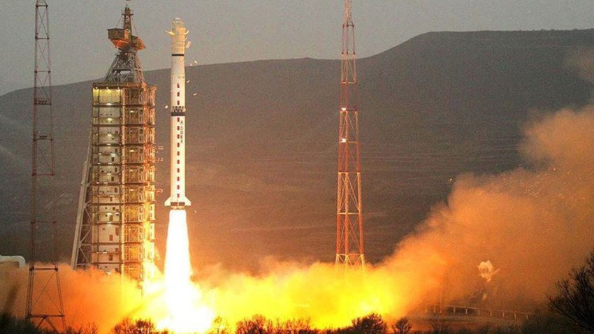 Çin afet izleme uydusu fırlattı