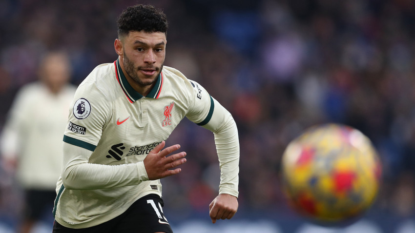 Beşiktaş transfer yarışına geri döndü: Alexander Oxlade-Chamberlain KAP'a bildirildi