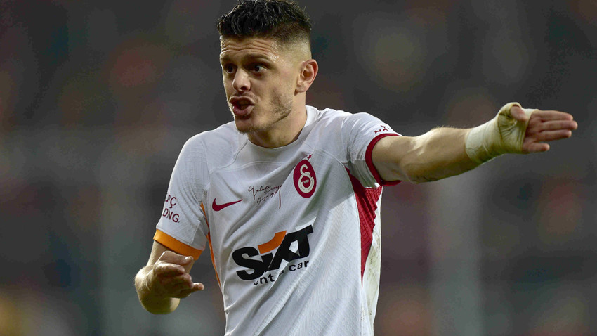 Beşiktaş Galatasaray'da kiralık oynayan Rashica ile anlaştı