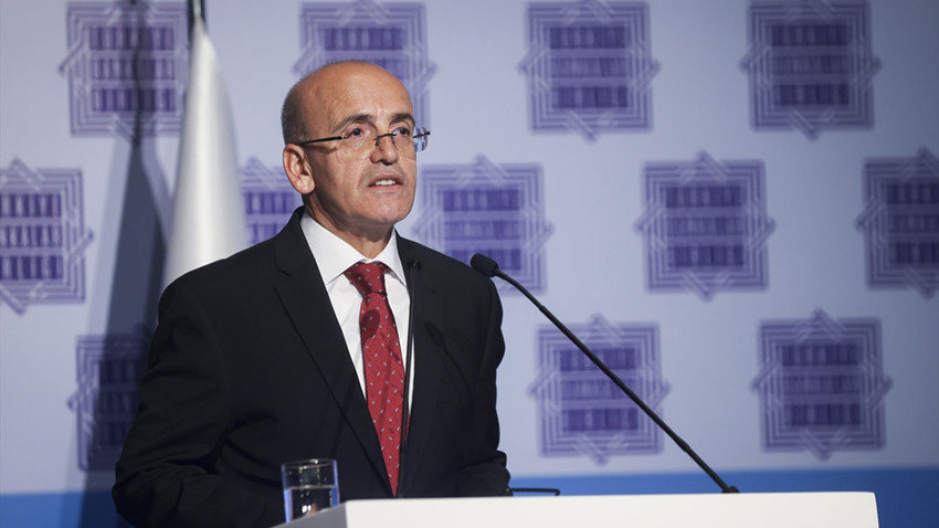 Mehmet Şimşek'ten özel bankalara kredi çağrısı