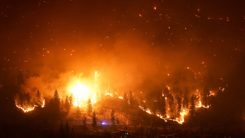 İklim değişikliği Kanada'da orman yangını koşullarını en az iki kat olası hale getirdi