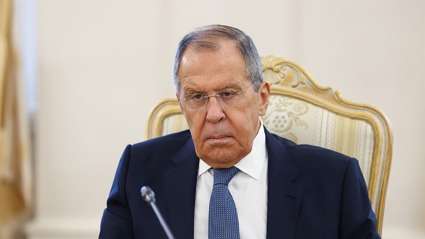 Rusya Dışişleri Bakanı Lavrov: Nükleer silahlara sahip olmak dış tehditlere karşı tek yanıt