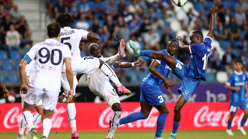 Adana Demirspor Belçika'nın Genk ekibine deplasmanda 2-1 yenildi