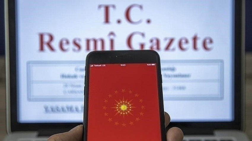 Kamu kuruluşlarındaki sözleşmeli memurların ücretleri Resmi Gazete'de