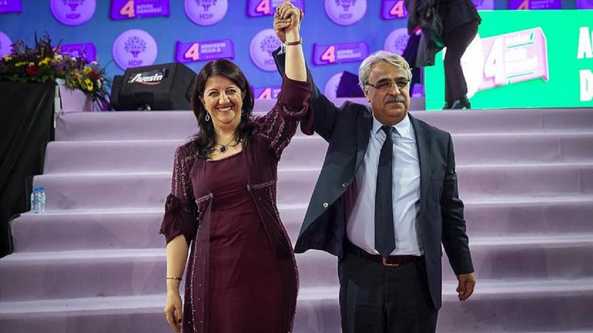 Meclisteki son HDP'li milletvekilleri Pervin Buldan ve Mithat Sancar Yeşil Sol Parti'ye geçti