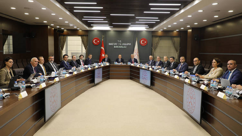 Gıda Komitesi Hazine ve Maliye Bakanı Şimşek'in ev sahipliğinde ilk toplantısını yaptı