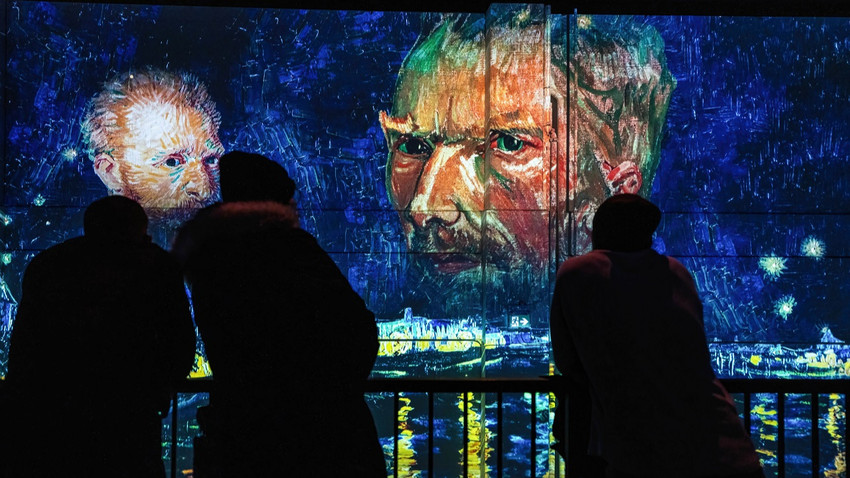 Çalınan Van Gogh tablosu müzeye geri döndü