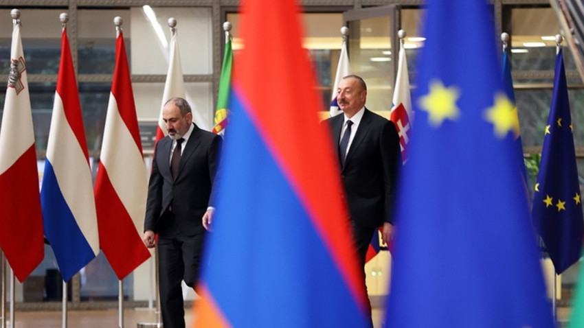 Aliyev ve Paşinyan Granada'da bir araya gelecek