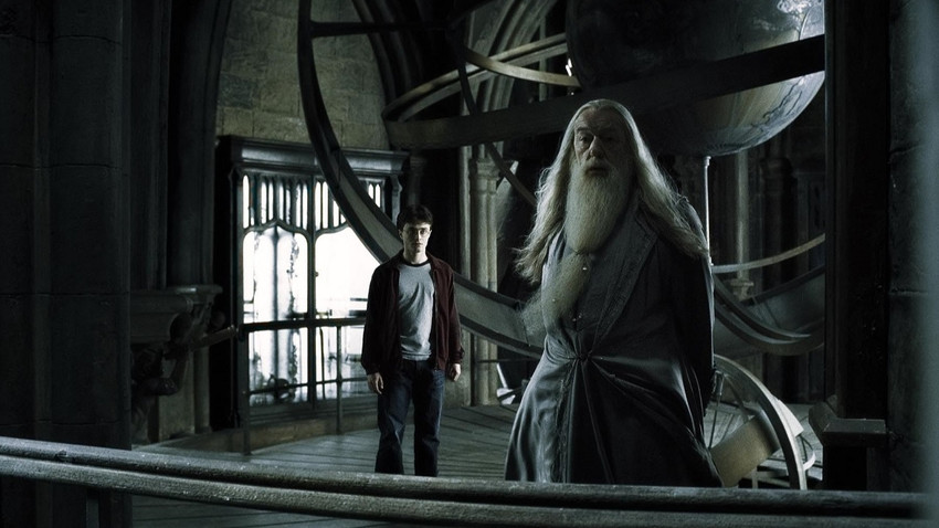 Harry Potter'ın Dumbledore'u Michael Gambon hayatını kaybetti