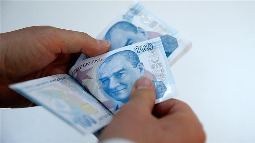 Emekliye 5 bin lira ikramiye Meclis'ten geçti