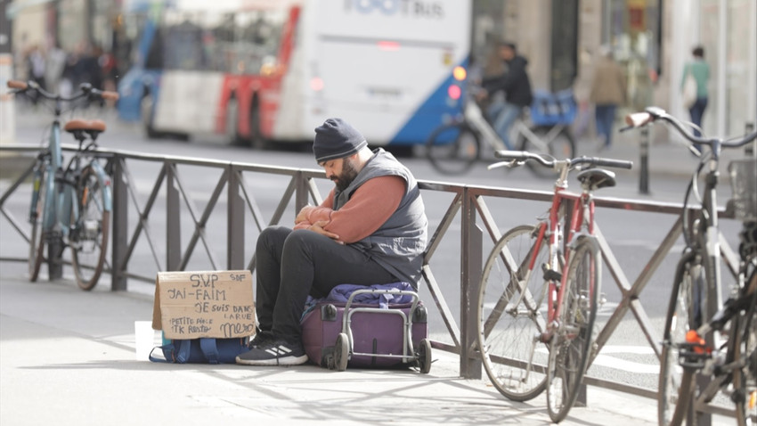 Avrupa'da sokakta yaşayan evsizlerin sayısı artıyor