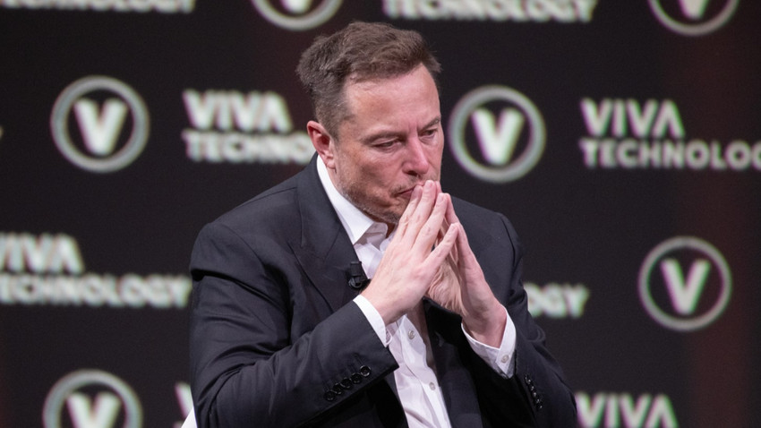 AB "Yasa dışı içerikleri kaldırın" dedi: Elon Musk'a 24 saat süre verdi