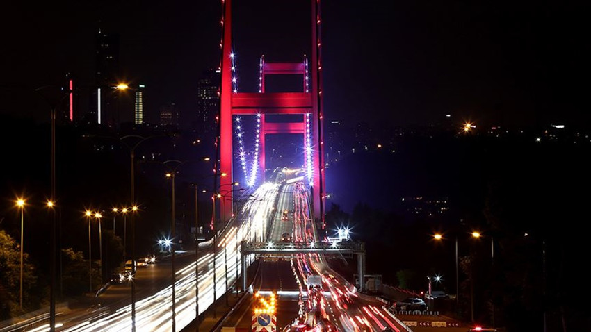 15 Temmuz Şehitler Köprüsü bu gece 5 saat trafiğe kapatılacak