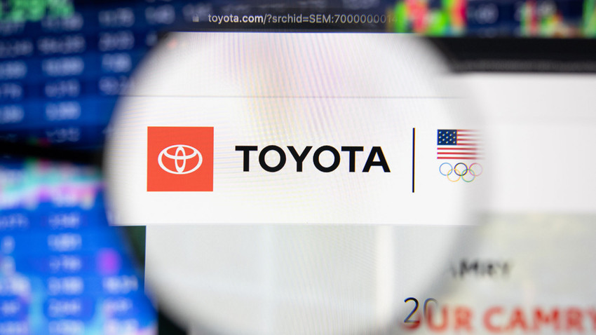Toyota, 2023 mali yılı net kar hedefini yükseltti