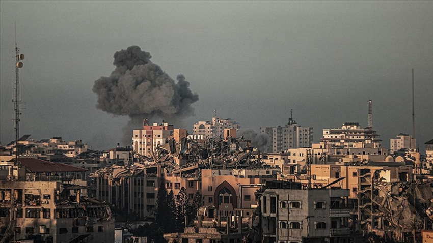 İsrail ordusu: Gazze şehrini tamamen kuşattık