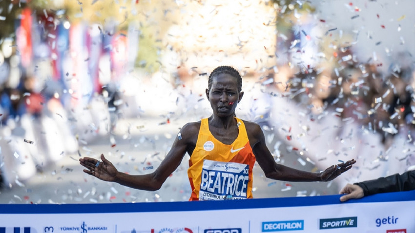 45. İstanbul Maratonu: Kadınlarda Cheptoo, Erkeklerde Mkungo birinci oldu