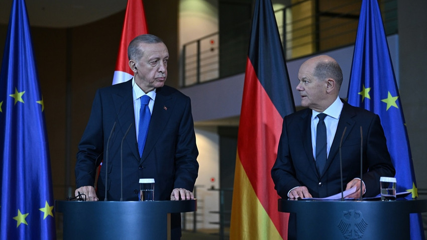 Scholz'dan Türkçe paylaşım: Erdoğan'la Ortadoğu konusunda bakış açılarımız çok farklı