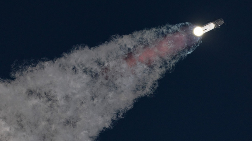 Starship'in ikinci uçuş testi: Fırlatmanın 8'inci dakikasında roketle bağlantı kesildi