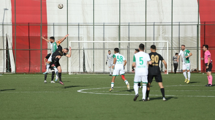 Gün derbisinde 6 gol: Perşembespor-Çarşambaspor maçında kazanan yok