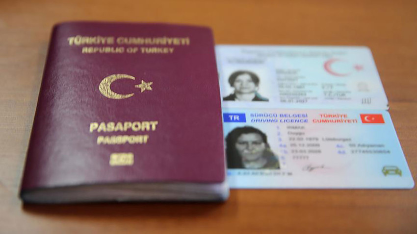 Kimlik, pasaport ve ehliyet fiyatlarına zam geldi