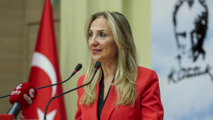 CHP'li Nazlıaka: Şiddet mağduru kadınlar için avukat ordusu kurduk