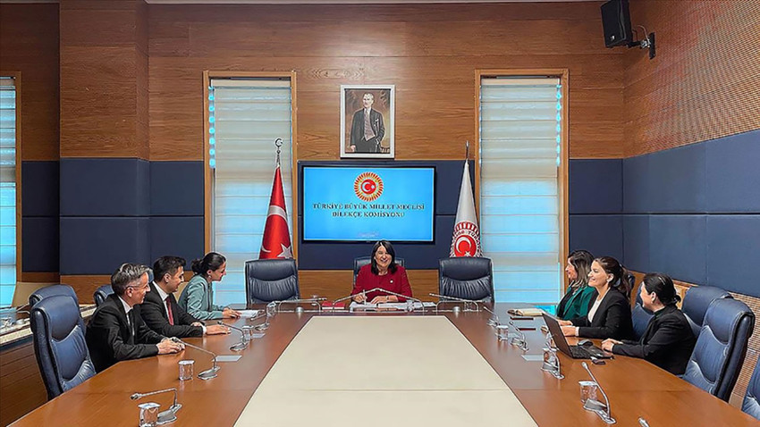 TBMM'ye yapılan ilginç başvurular: Evlilikte 25 yılını tamamlayan kadınlar emekli olsun