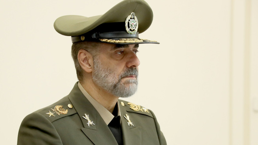 İran Savunma Bakanı Tuğgeneral Muhammed Rıza Aştiyani