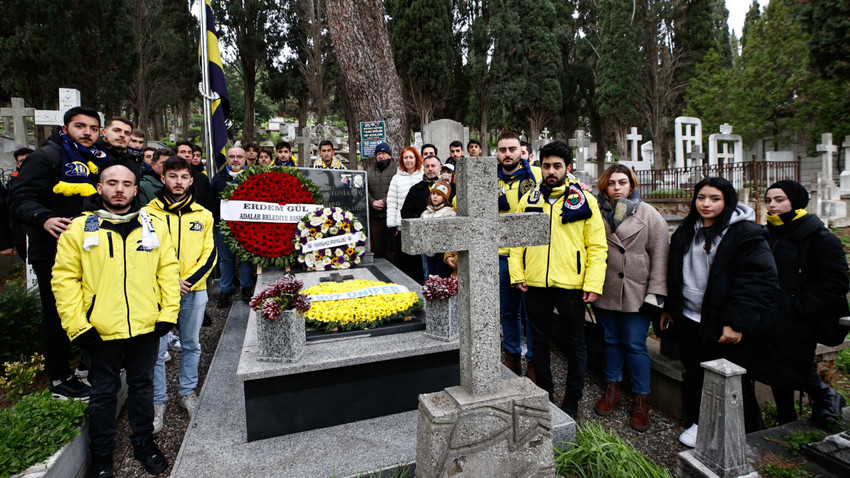 Lefter Küçükandonyadis vefatının 12. yılında anıldı