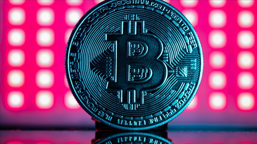 Bitcoin geçen aralık ayından beri ilk kez 39 bin doların altında