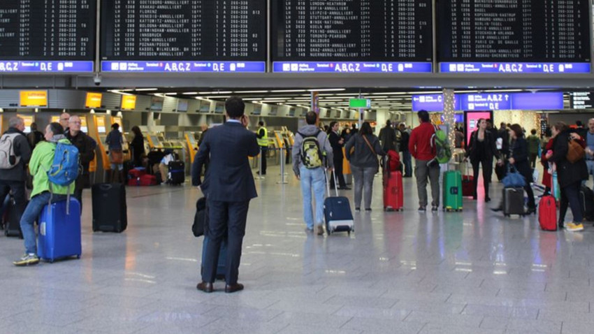 Almanya'ya vizesiz olarak seyahat eden İsrail vatandaşlarına 3 ay ek süre verildi