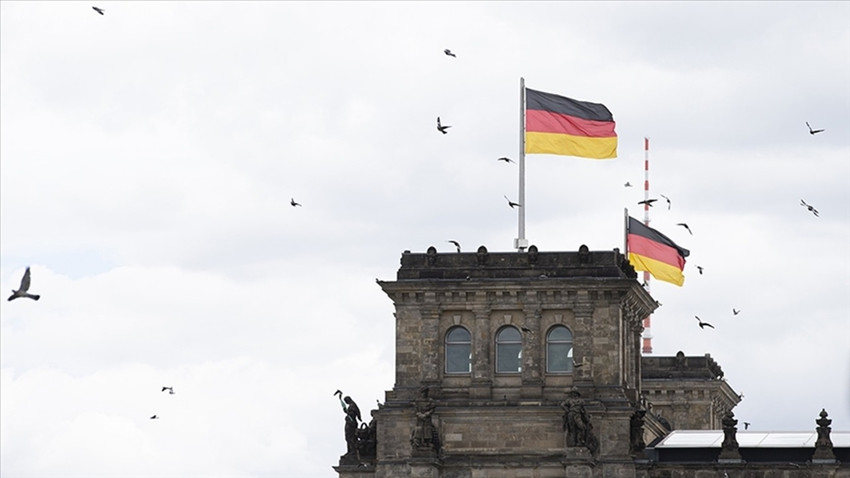 Almanya'da Die Heimat partisine hazine yardımı kesilecek