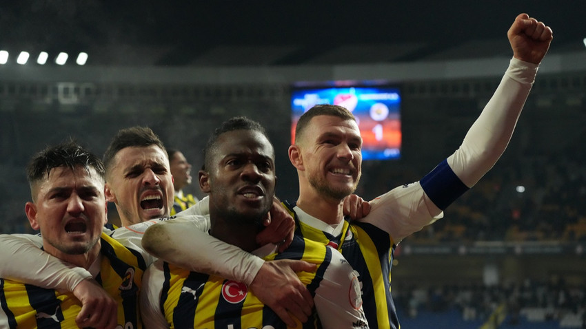 Fenerbahçe Başakşehir'de 90+4'te hayata döndü