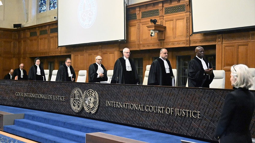 Uluslararası Adalet Divanı'nda İsrailli hakim iki kararda ülkesi aleyhinde oy kullandı