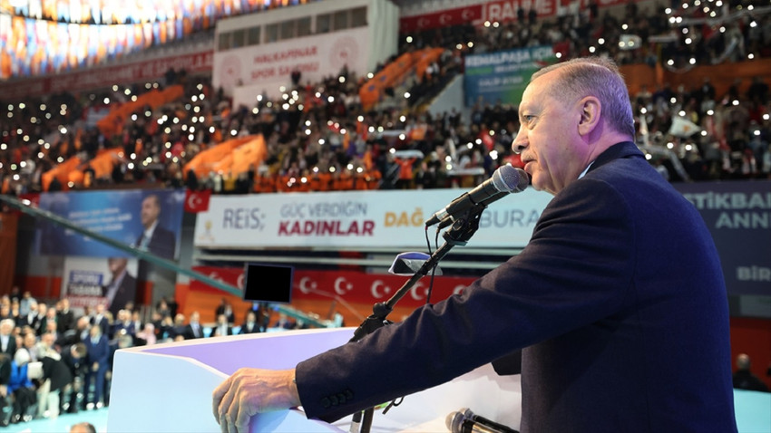 İzmir'de aday tanıtım toplantısı: AK Parti ilçe adaylarını duyurdu
