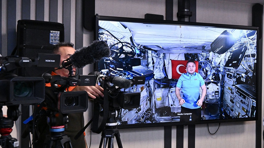 Astronot Gezeravcı: İçimdeki mutluluk bünyeme sığmadı