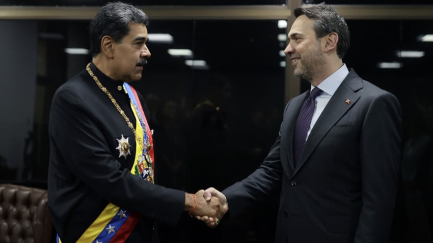 Bakan Bayraktar Venezuela Devlet Başkanı Maduro ile görüştü