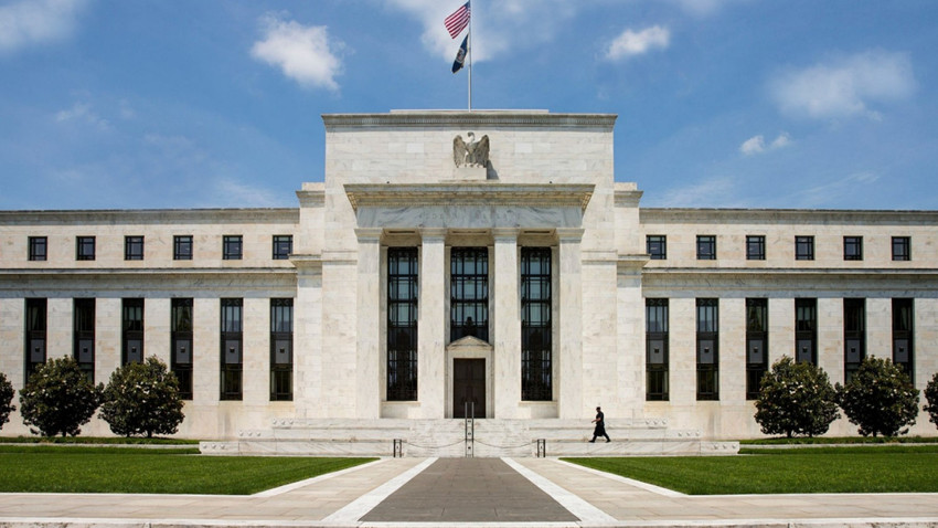 Fed faiz indirimlerine ne zaman başlayacak? UBS tarih verdi