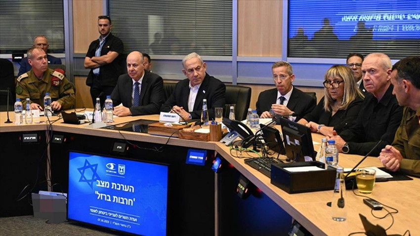 Netanyahu'dan aşırısı sağcı bakanlara tepki: Kimse bana ne yapacağımı söylemesin