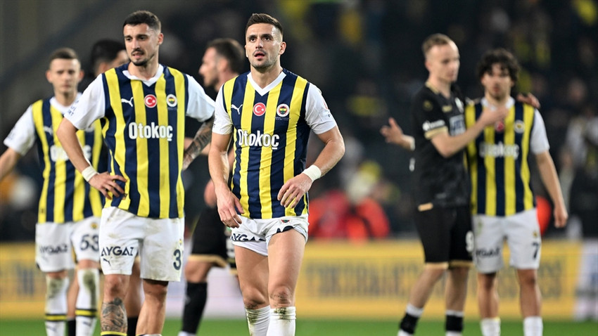 Kadıköy'de dört gollü maçta kazanan yok: Fenerbahçe zirve yarışında iki puan bıraktı